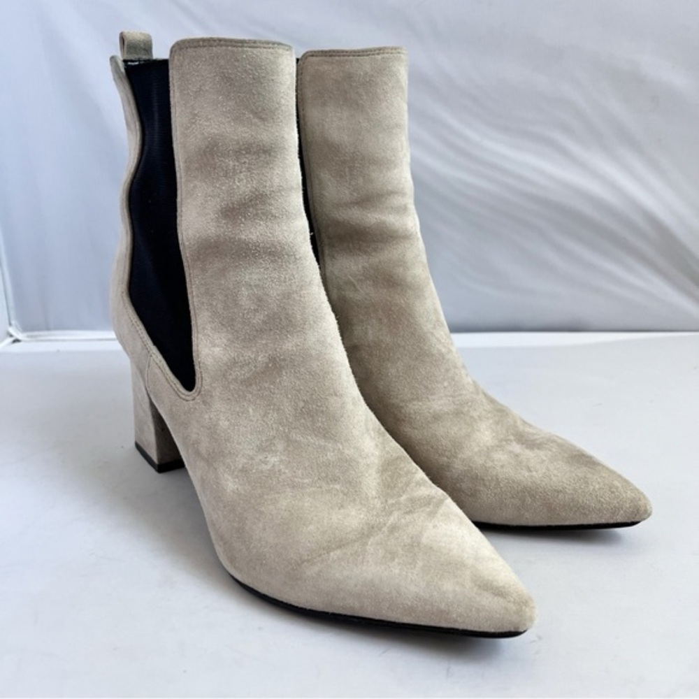 Marc Fisher Gray Suede Ankle Boots Block Heel size 8
